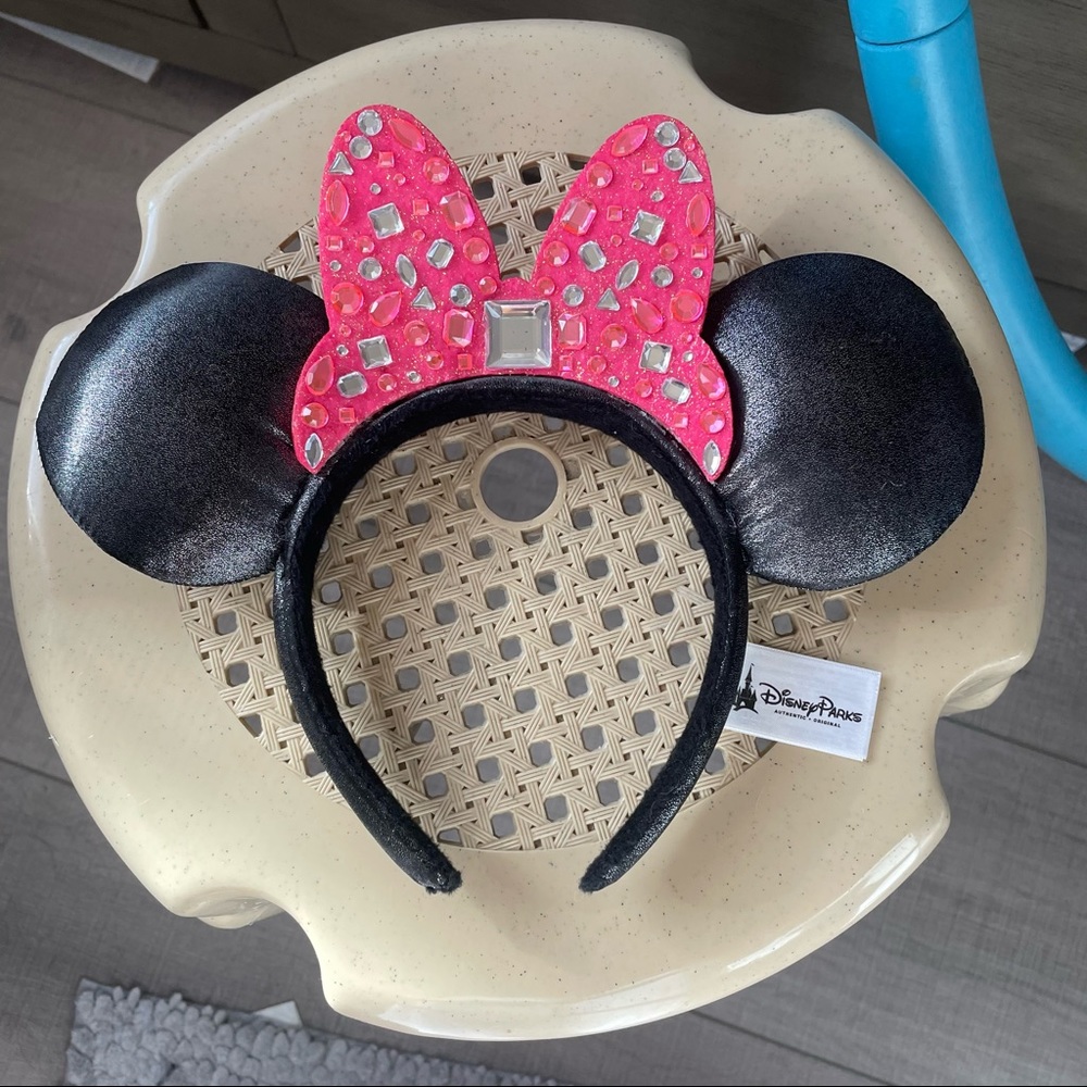 Pink rhinestone bow Minnie ears